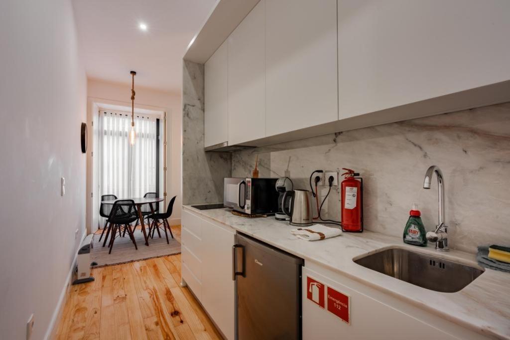 Sun Charming Apartment Porto Bagian luar foto